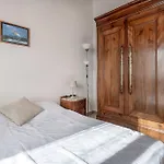 800 M De La Plage, Jardin, Maison Pour 5