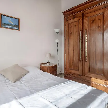 800 M De La Plage, Jardin, Maison Pour 5