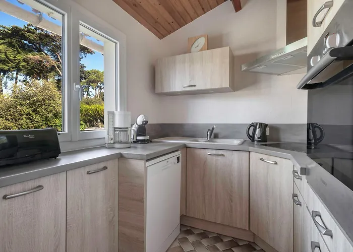 بيت للعطل 800 M De La Plage, Jardin, Maison Pour 5 *