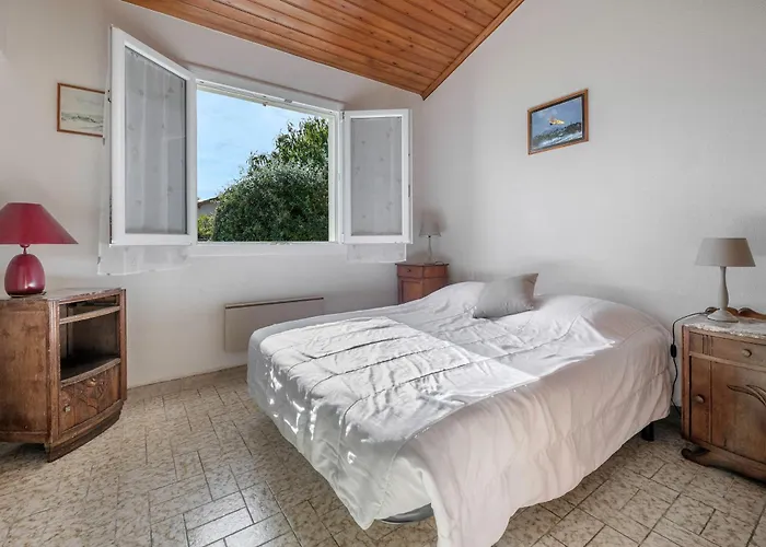 بيت للعطل 800 M De La Plage, Jardin, Maison Pour 5 سانت ميشيل تشيف تشيف